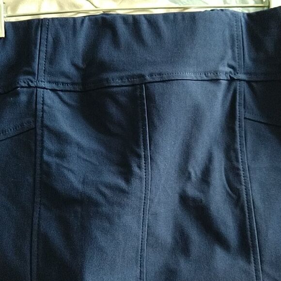 Simply Vera skirt  - Picture 7 of 7